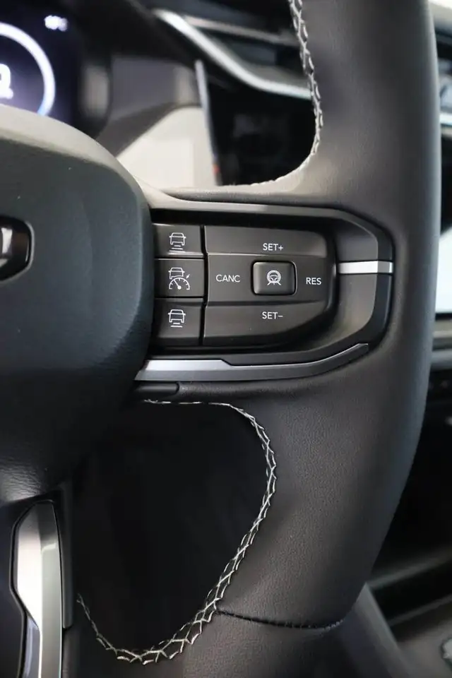 Jeep Cherokee снимка Jeep Cherokee