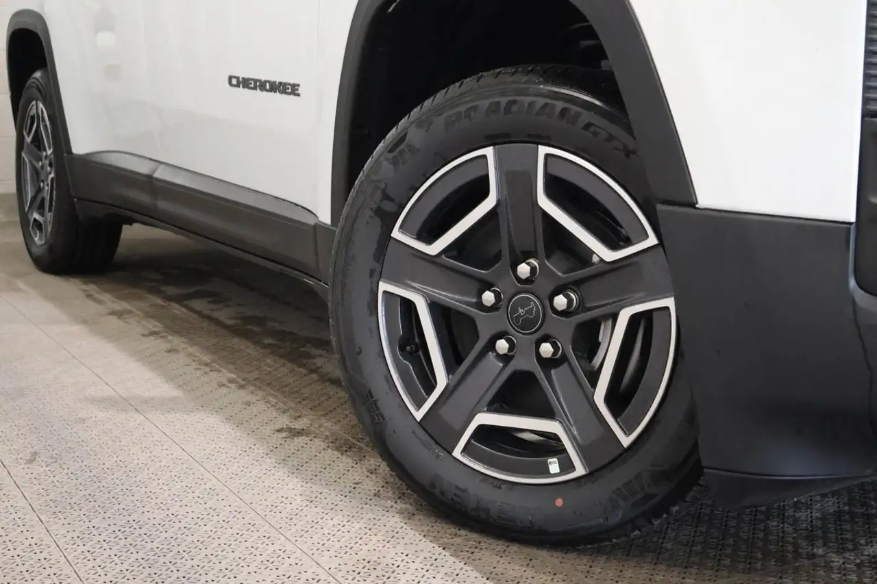 Jeep Cherokee снимка Jeep Cherokee