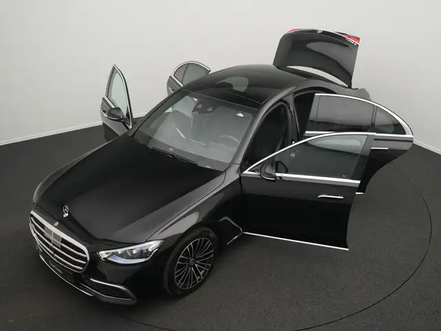 Mercedes-Benz S-Class view 14