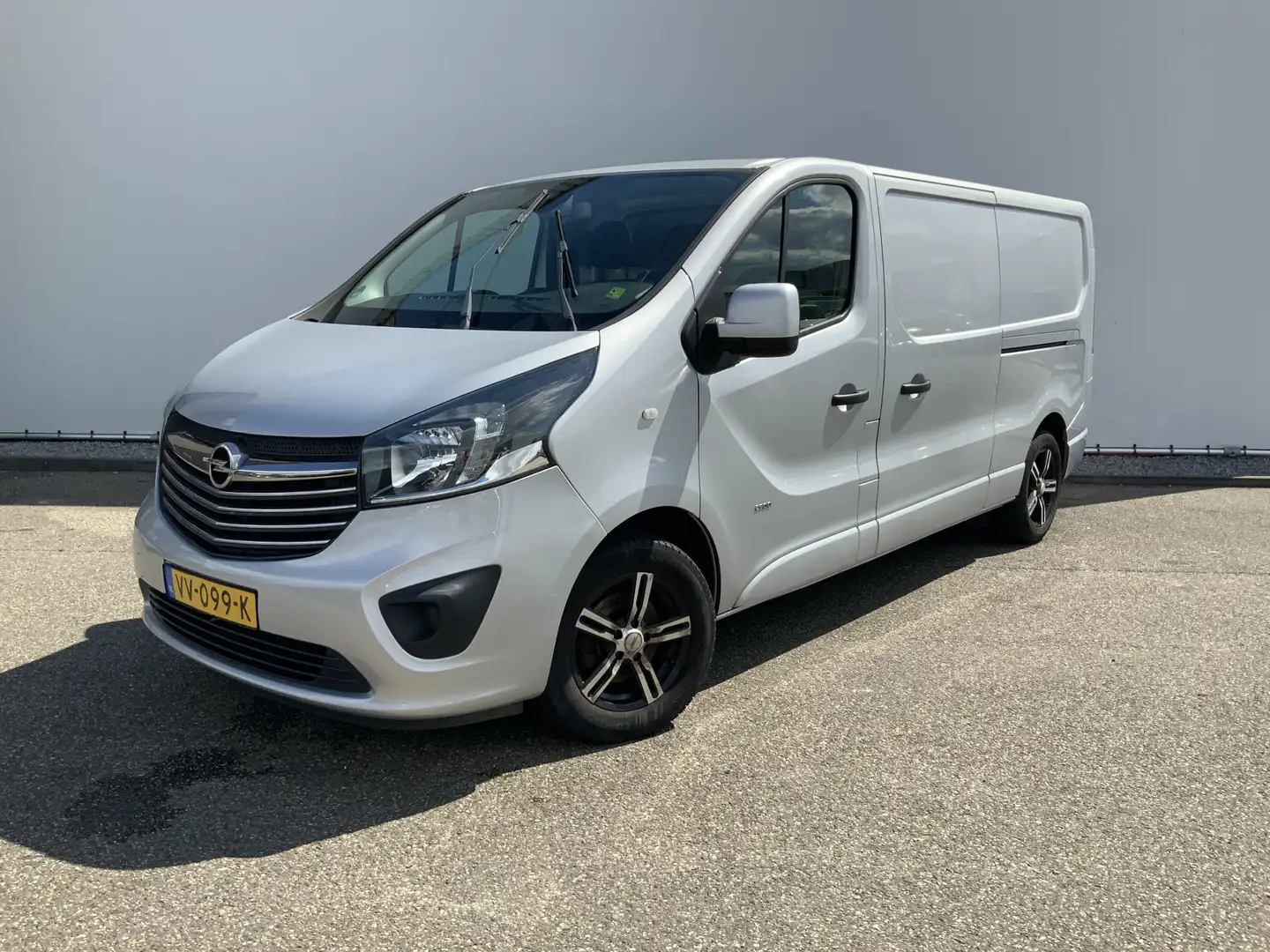 Opel Vivaro 1.6 CDTI L2H1 Sport EcoFlex (MOTOR DEFECT !!!!)Air Argento - 1