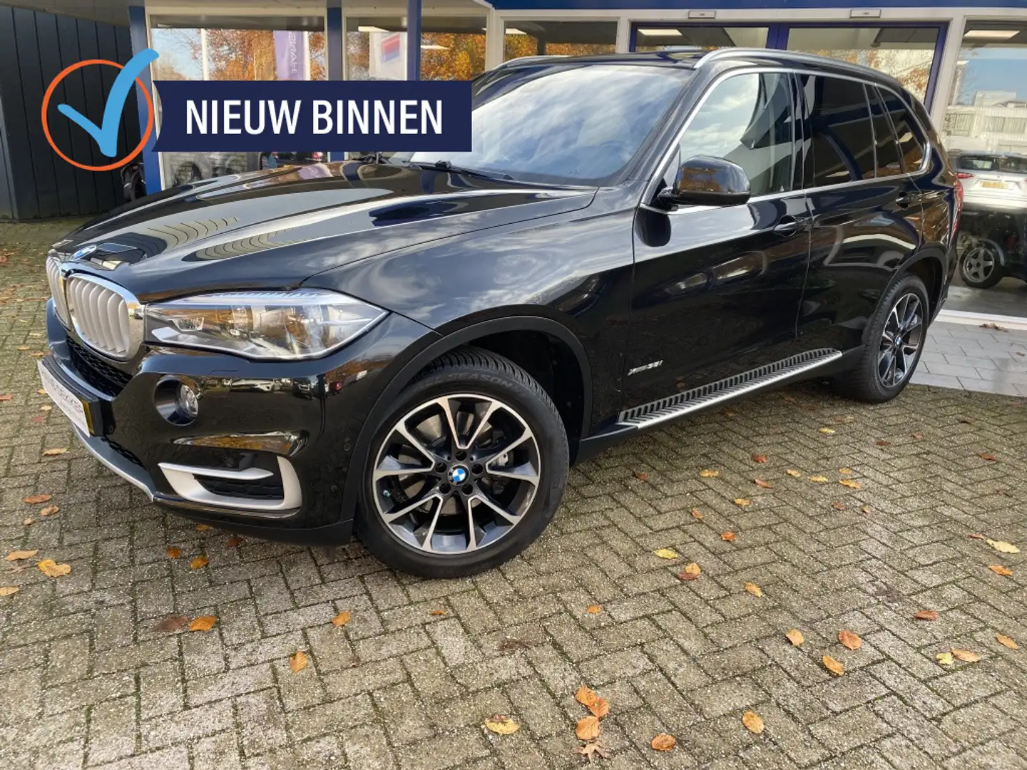 BMW X5 xDrive35i Czarny - 1