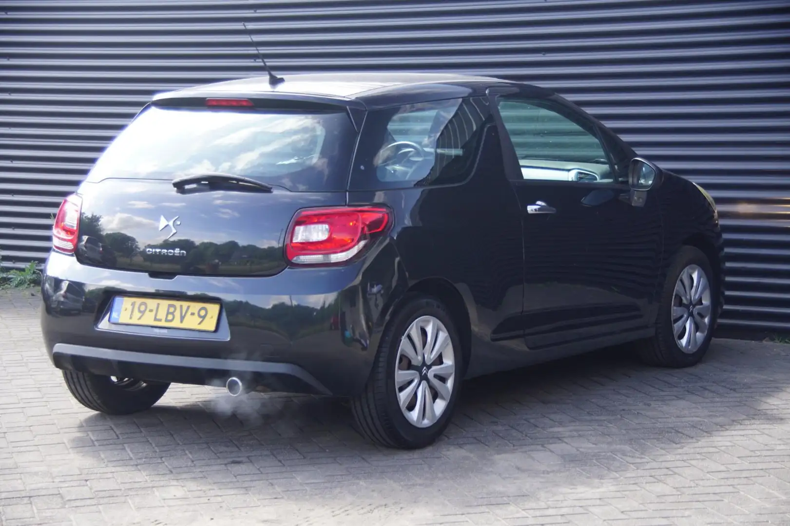 Citroen DS3 1.4 Chic | Meeneemprijs | esp lampje brandt | Czarny - 2