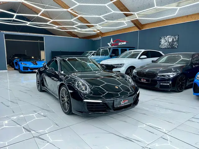 Porsche 991 Carrera 4 S Chrono Paket / Approved Garantie