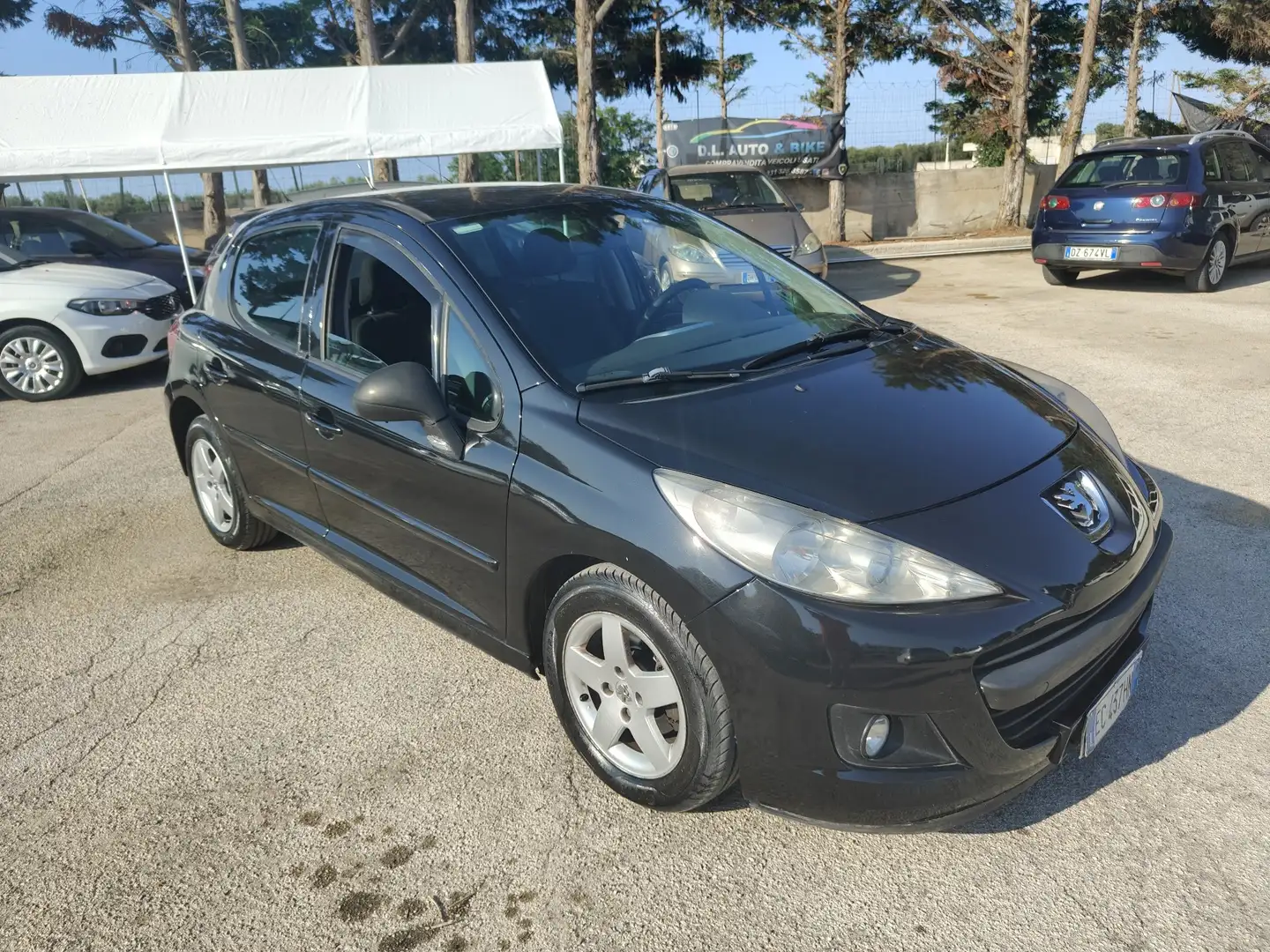 Peugeot 207 5p 1.4 8v X-Line eco-Gpl FL - 1