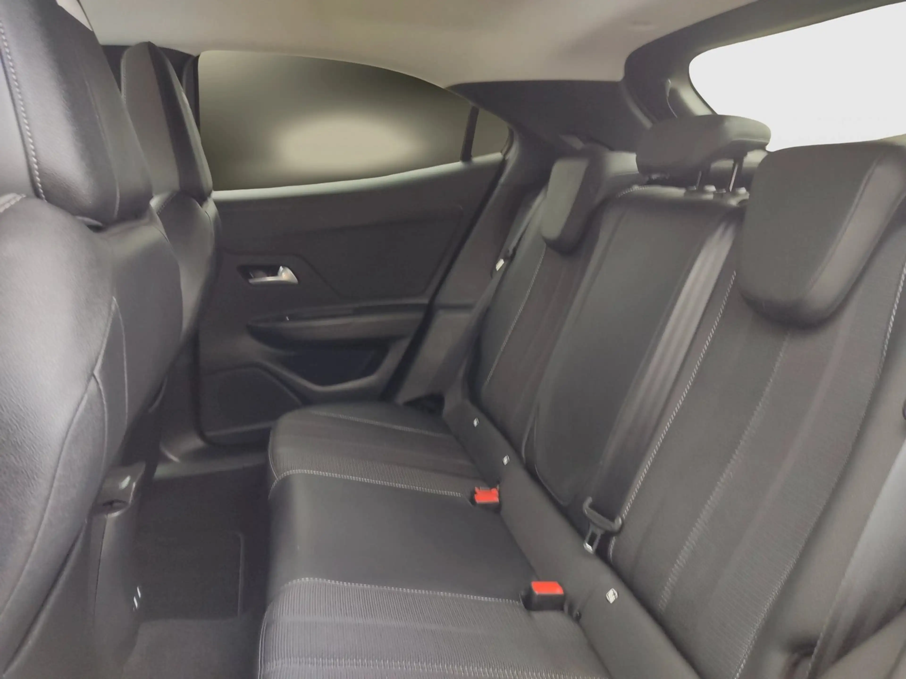 Opel Mokka 1,2 Direct Injection Turbo Eleganc — photo 15