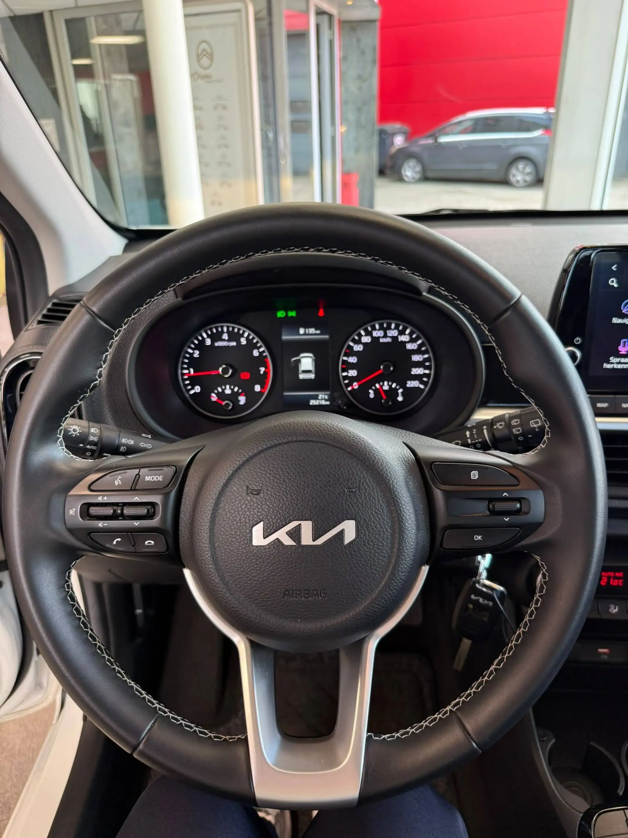 Kia Picanto 1.0i - Apple Carplay - Camera - GPS - NIEUWSTAAT !!! — photo 14