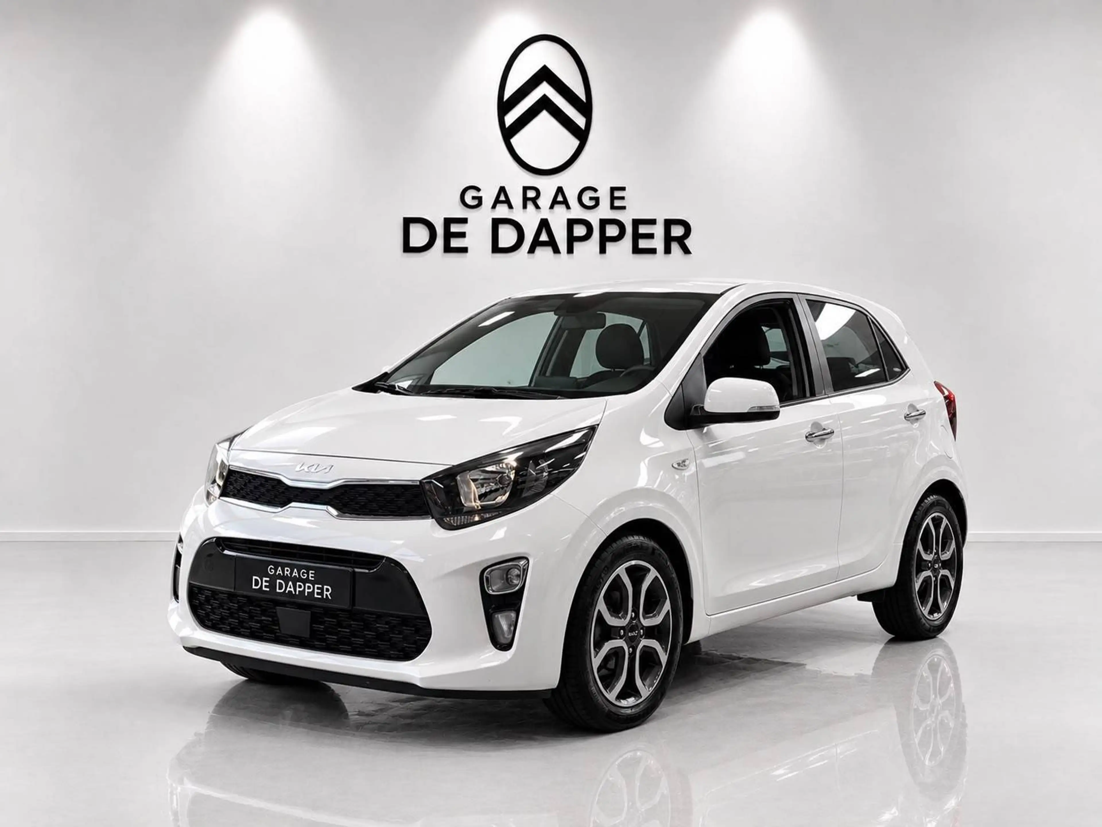 Kia Picanto 1.0i - Apple Carplay - Camera - GPS - NIEUWSTAAT !!!