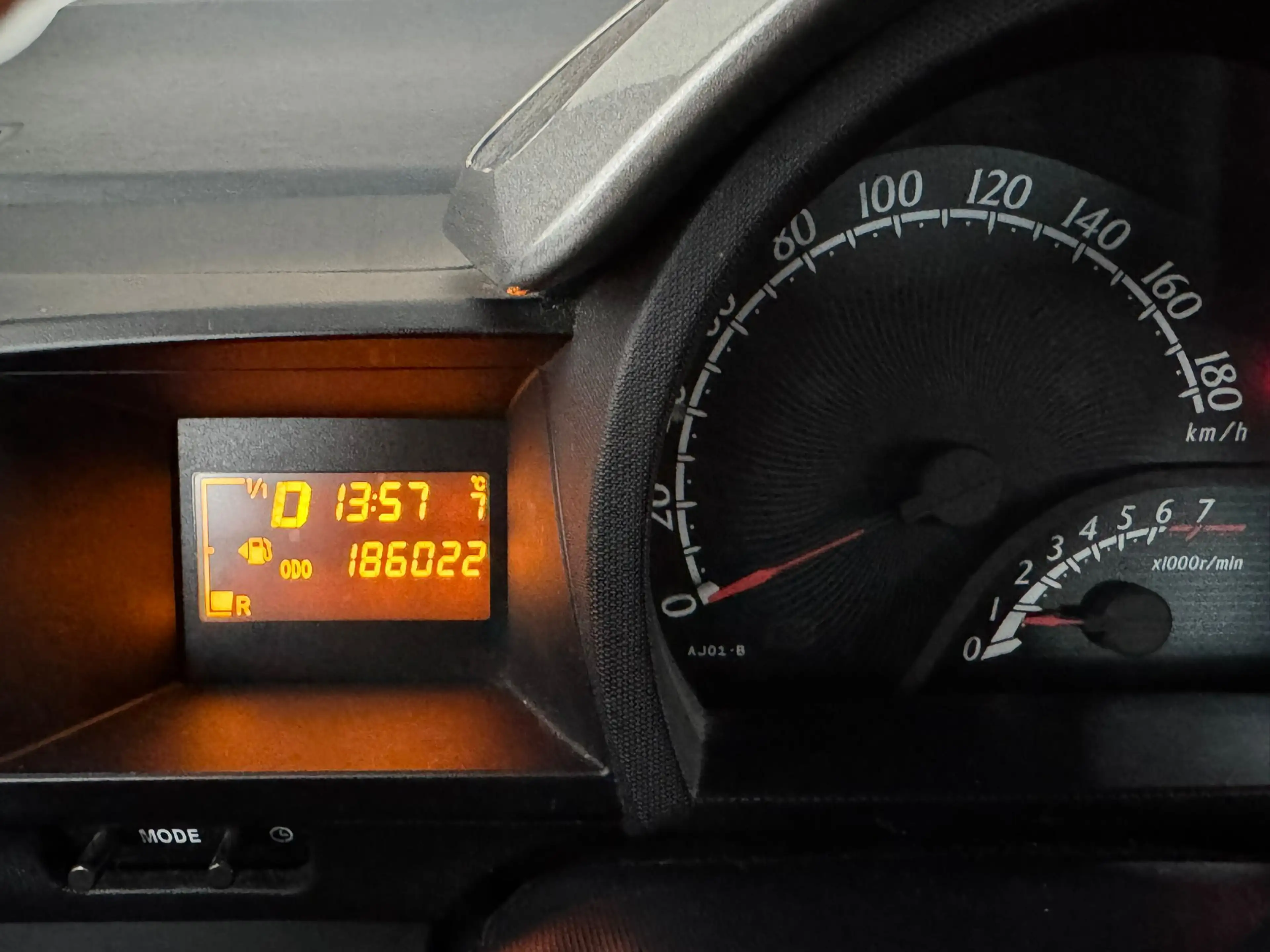Toyota iQ 🟩1.0 ESSENCE 68CV - AUTOMATIQUE - AIRCO - GPS — photo 8