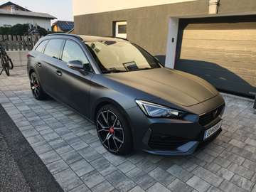 SP Kombi VZ 1,4 TSI eHybrid 245 DSG