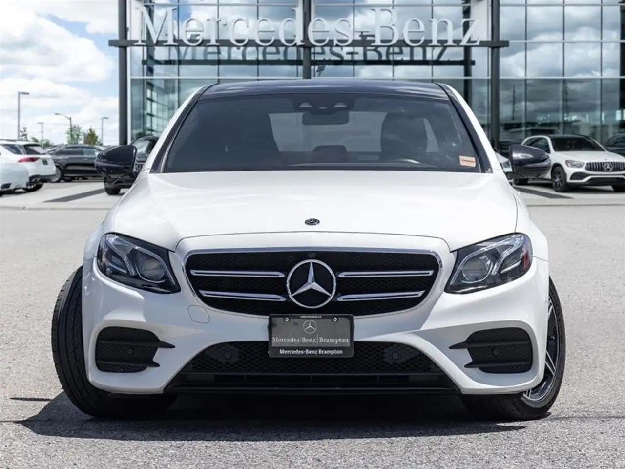 Mercedes-Benz E-Class fotografie Mercedes-Benz E-Class