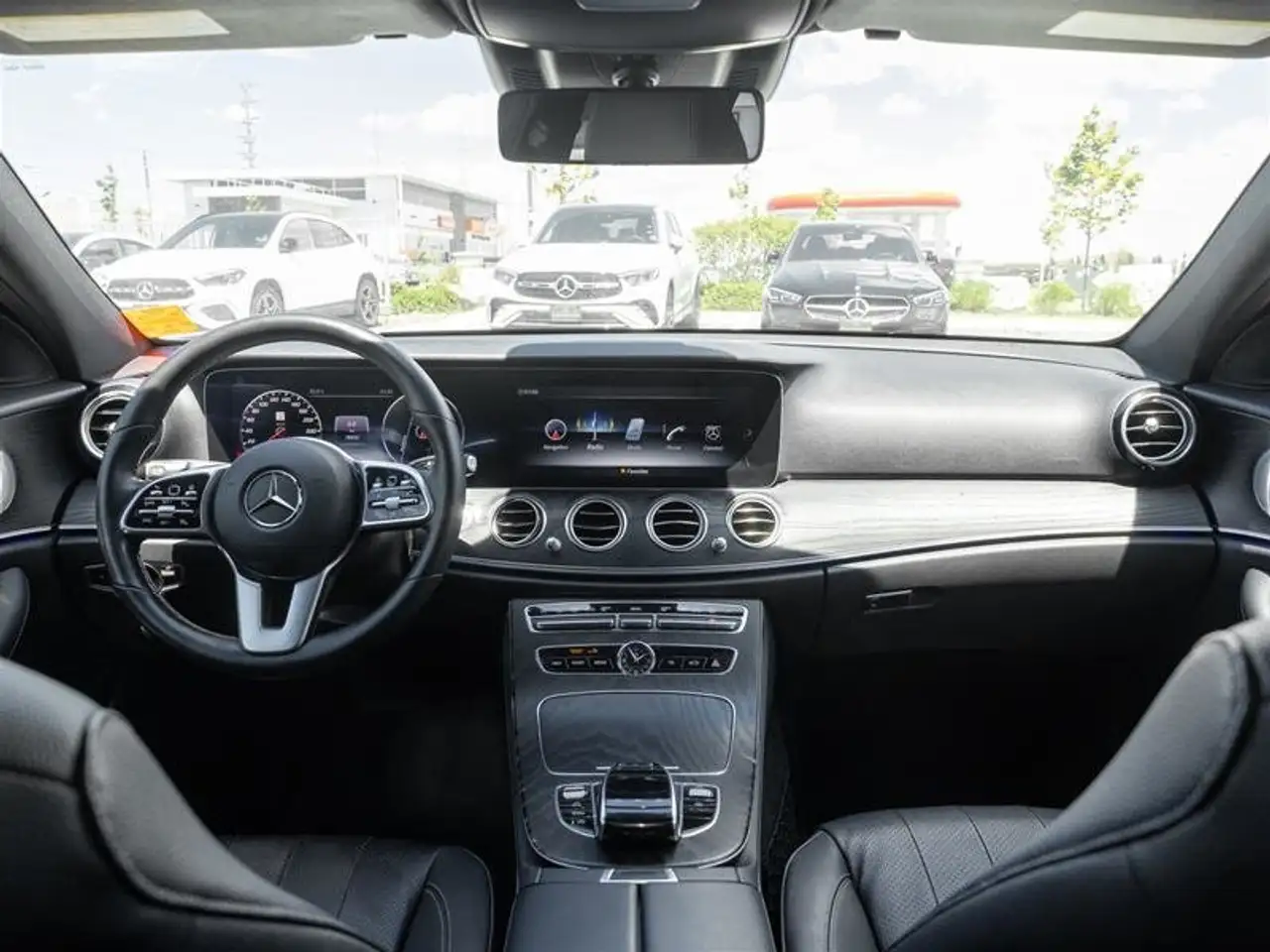 Mercedes-Benz E-Class fotografie Mercedes-Benz E-Class
