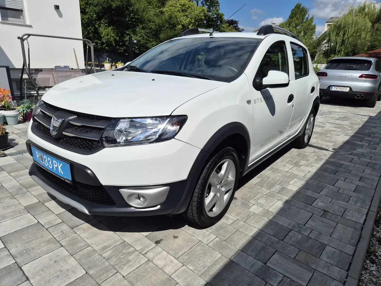 Dacia Sandero Stepway Prestige Silber - 2