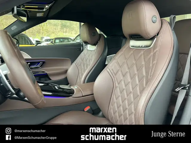Mercedes-Benz SL view 14