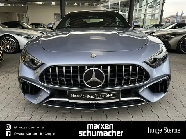 Mercedes-Benz SL view 2