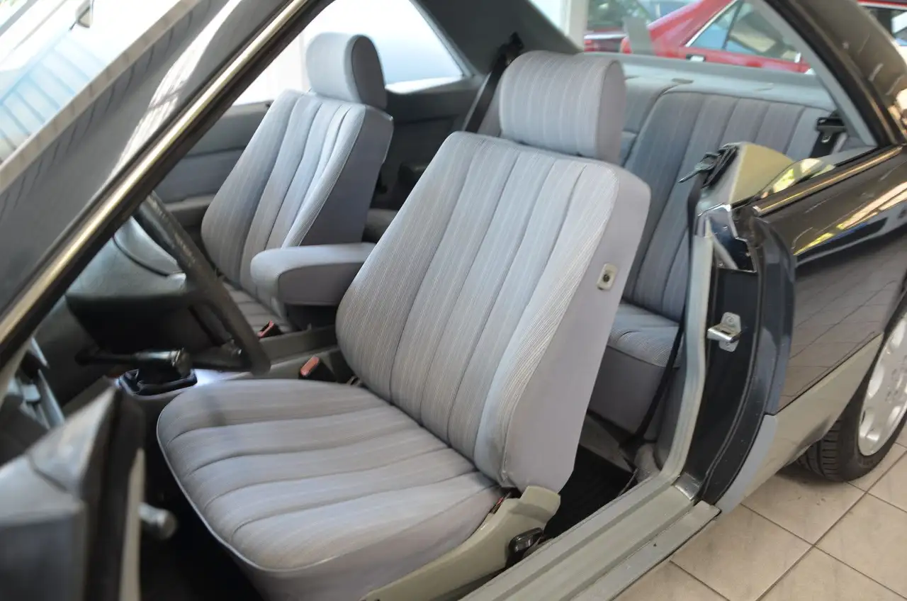 Mercedes-Benz CE 300 *W124 COUPE*SCHIEBEDACH*H-KENNZEICHEN*, foto 9