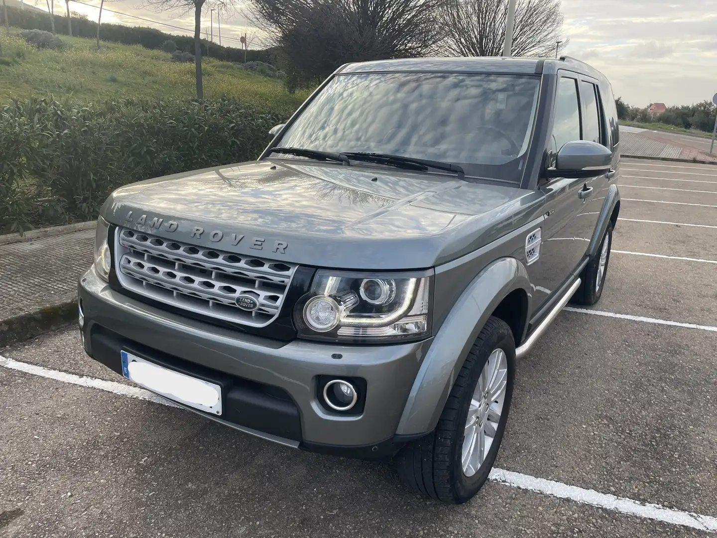 Land Rover Discovery Discovery 3.0 SCV6 HSE Aut. HSE 7plazas Verde - 1