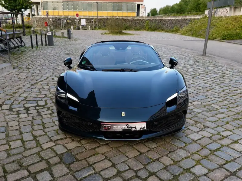 Ferrari 296 GTS – Foto 2