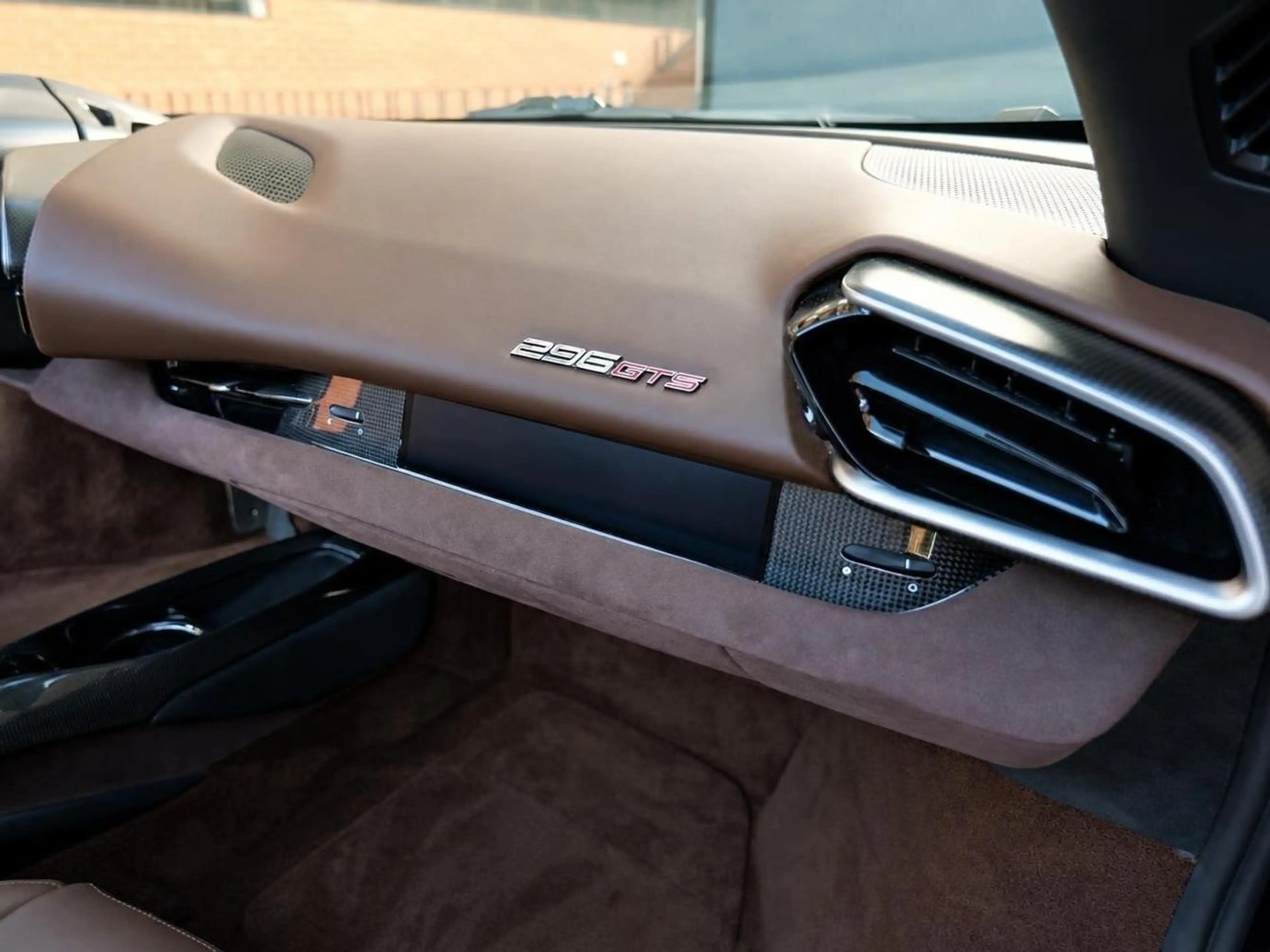 Ferrari 296 GTS 296 GTS — photo 13