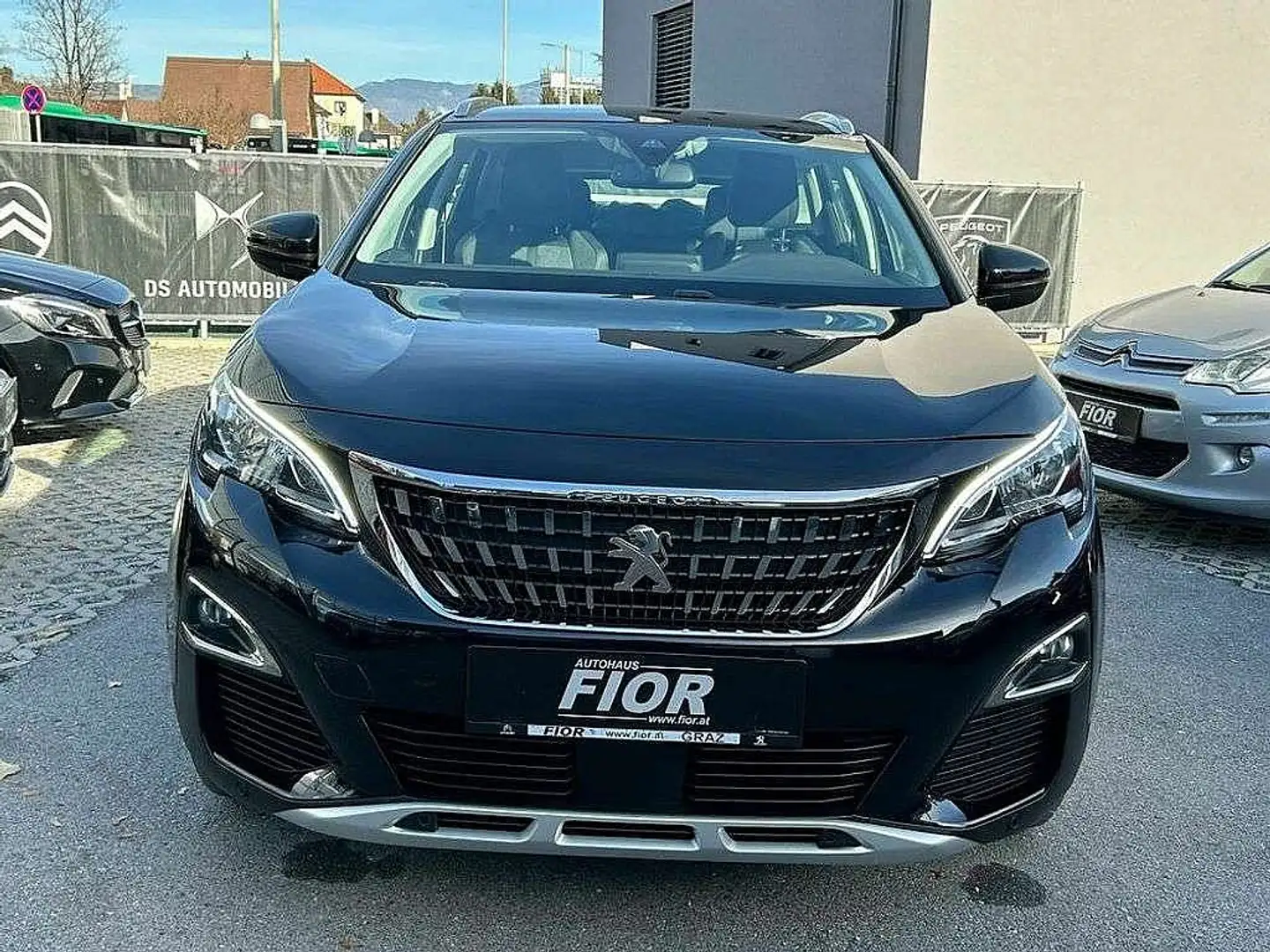 Peugeot 3008 PureTech 130 6-Gang Manuell ''Allure'' (G2380) Schwarz - 2