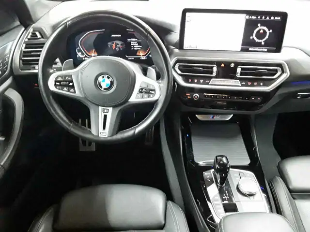 BMW X3 view 10