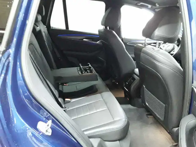BMW X3 view 14