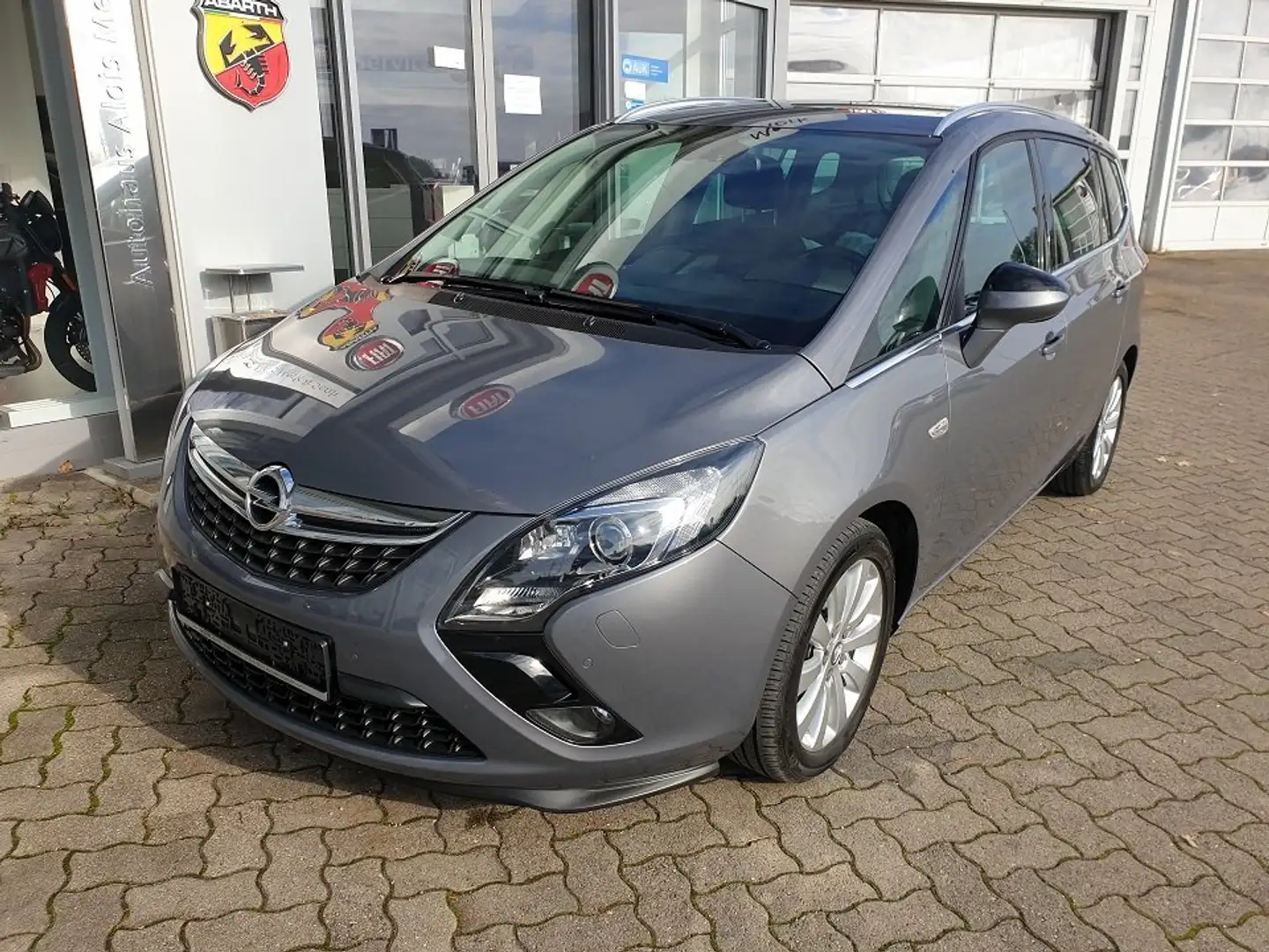 Opel Zafira Tourer Innovation Gris - 1