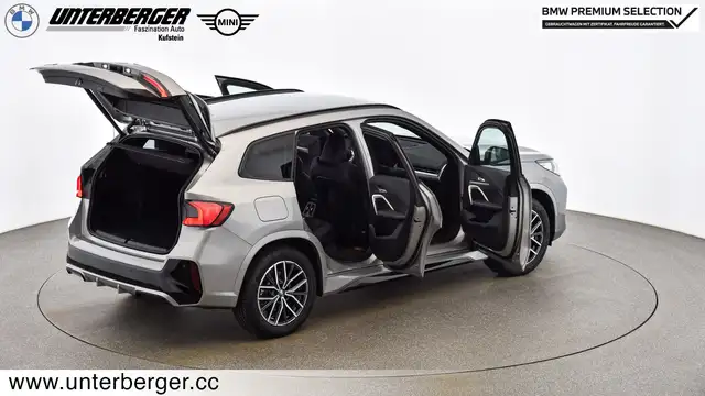 BMW iX1 xDrive30 U11 XE2 M Sportpaket Head-Up DAB Ansicht 10