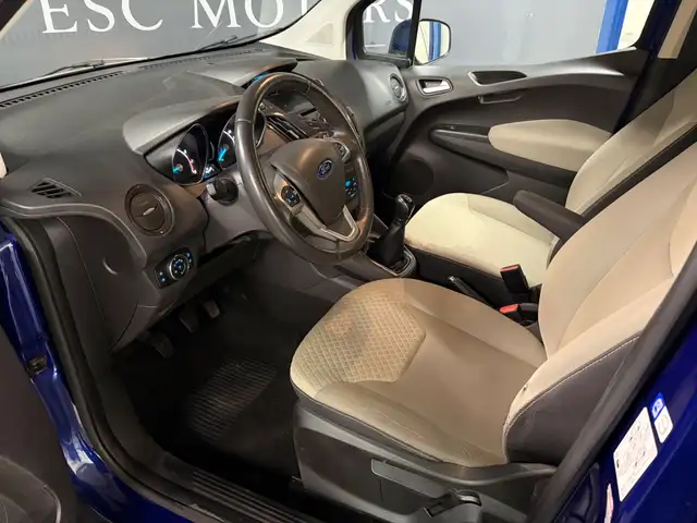 Ford Tourneo Courier view 7