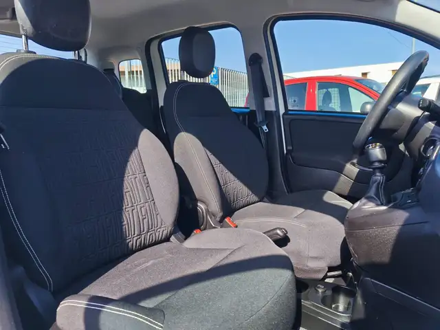 Fiat Panda view 13