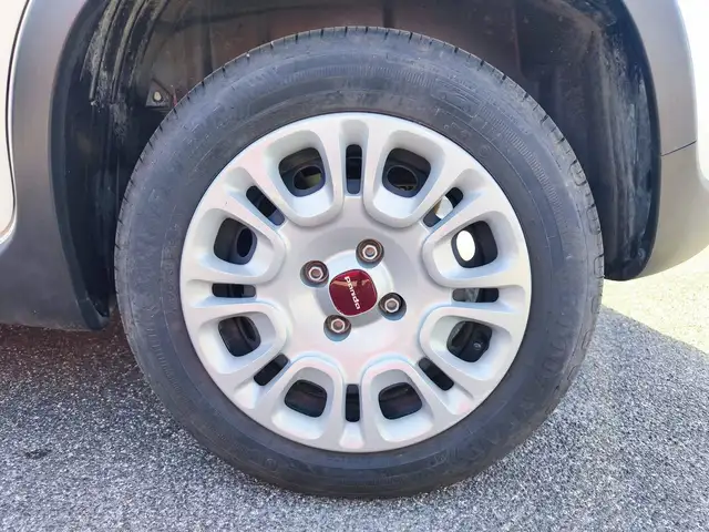 Fiat Panda view 19