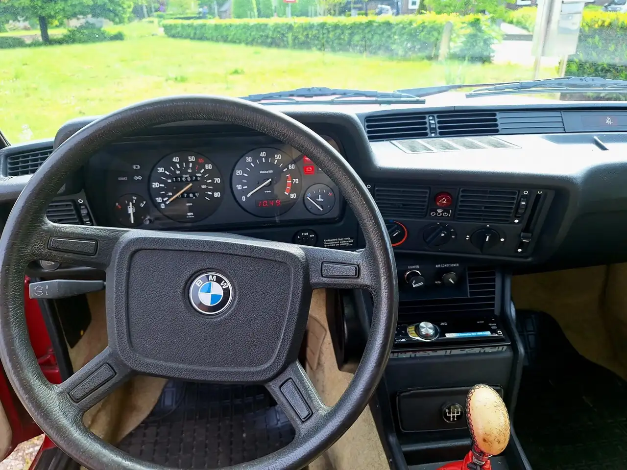 BMW 320i E21, foto 8