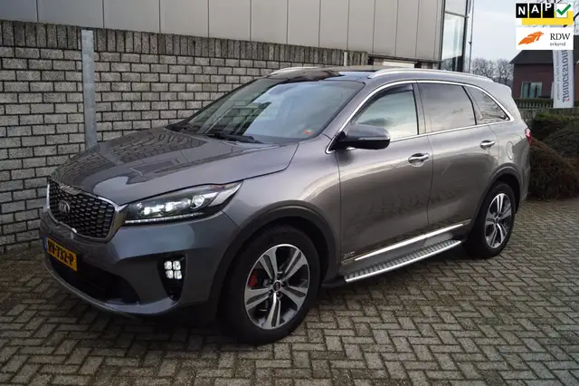 Kia Sorento 2.2 CRDi 4WD GT-Line Autom 7 Pers Pano Leder Navi