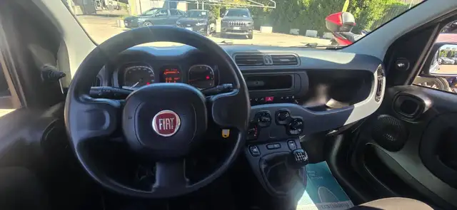 Fiat Panda view 12