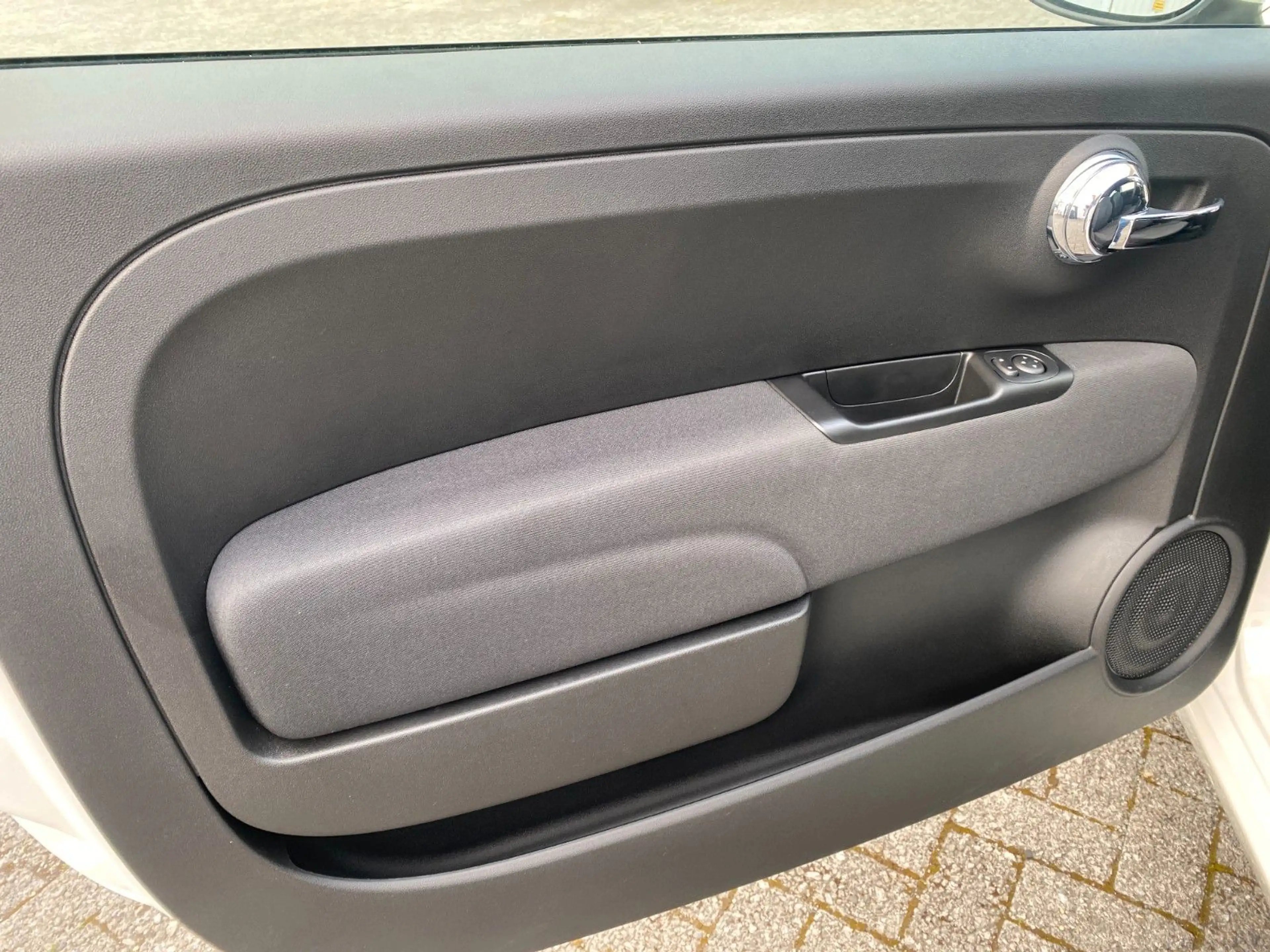 Fiat 500C 1.0 Dolcevita GSE N3 Hybrid Sitzheizung — photo 15