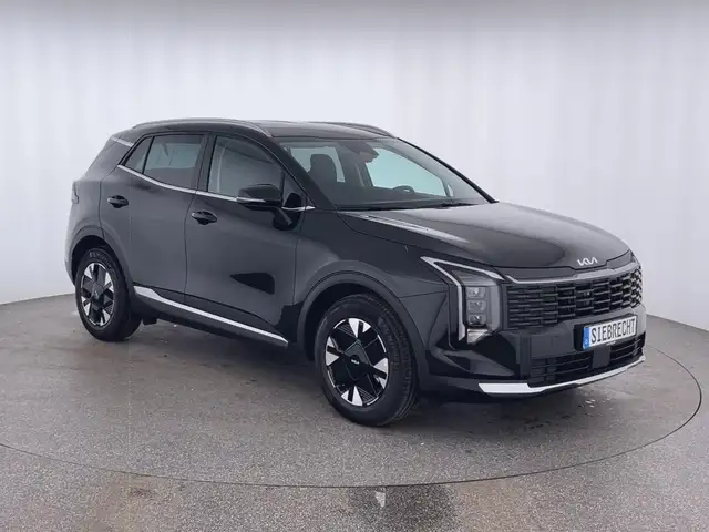 Kia Sportage view 3