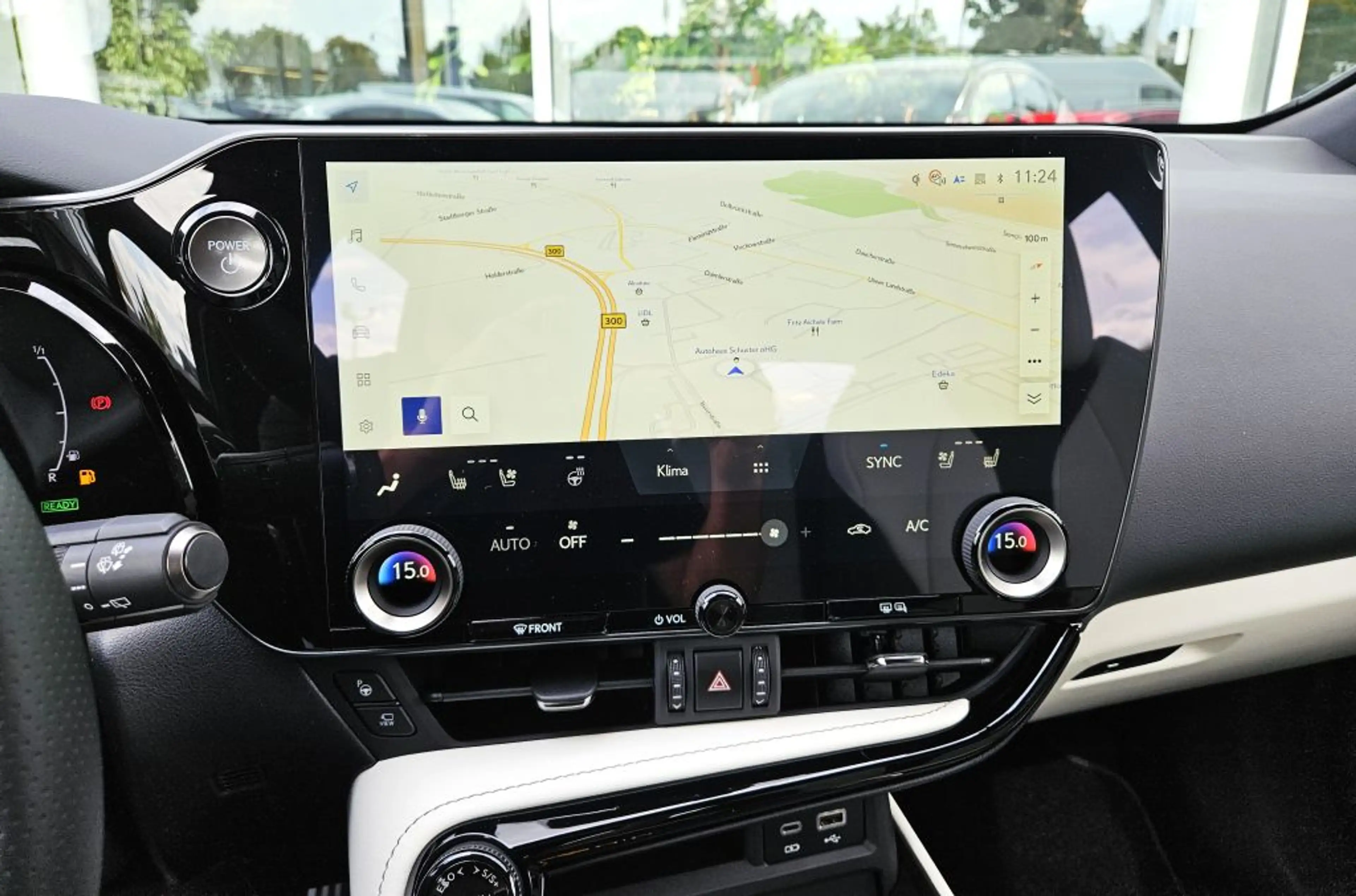 Lexus NX 450h+ E-FOUR F SPORT — photo 11