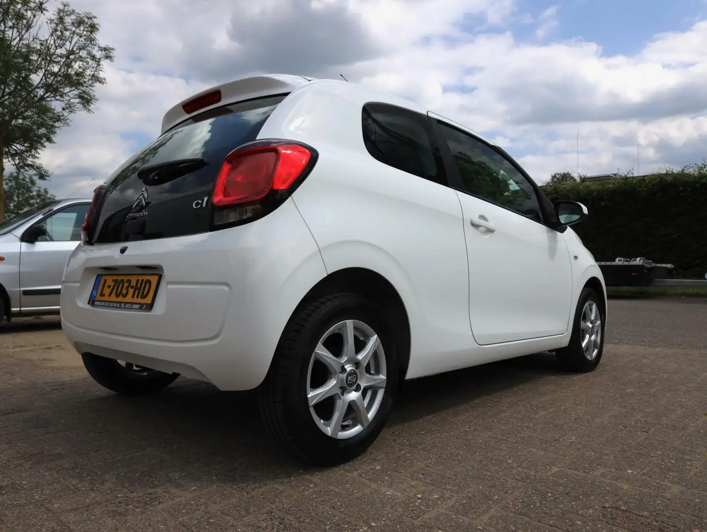 Citroen C1 1.0 e-VTi Shine Airco/Isofix 100% Onderhouden Wit - 2