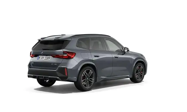 BMW X1 view 2