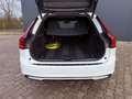 Volvo V90 2.0 T8 AWD R-Design luchtvering / B&W / Pano / HUD Wit - thumbnail 26