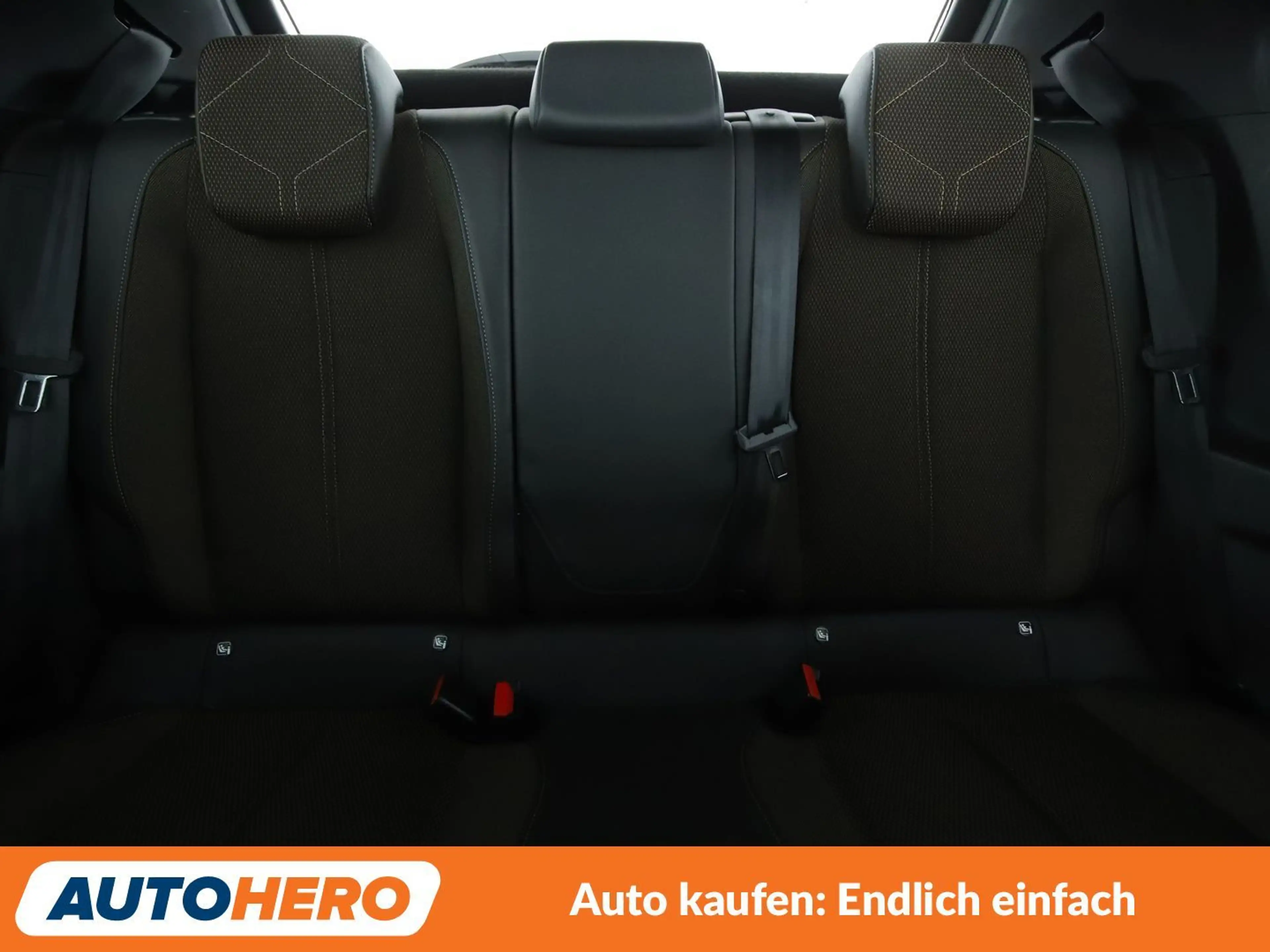 DS Automobiles DS 3 Crossback 1.5 Blue-HDi So Chic Aut.*NAVI*VC*TEMPO* — photo 15
