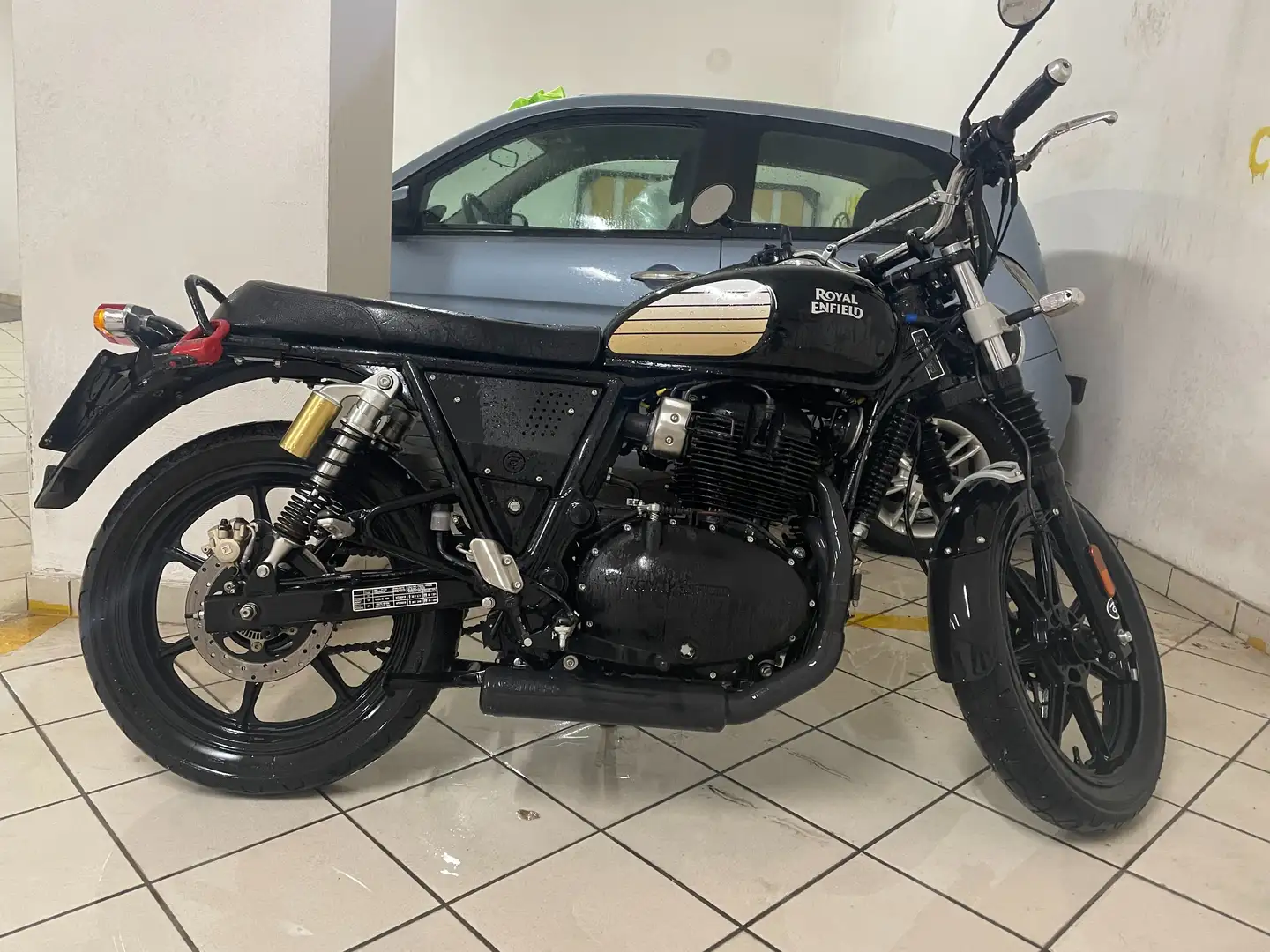 Royal Enfield Interceptor Black Ray Negru - 1