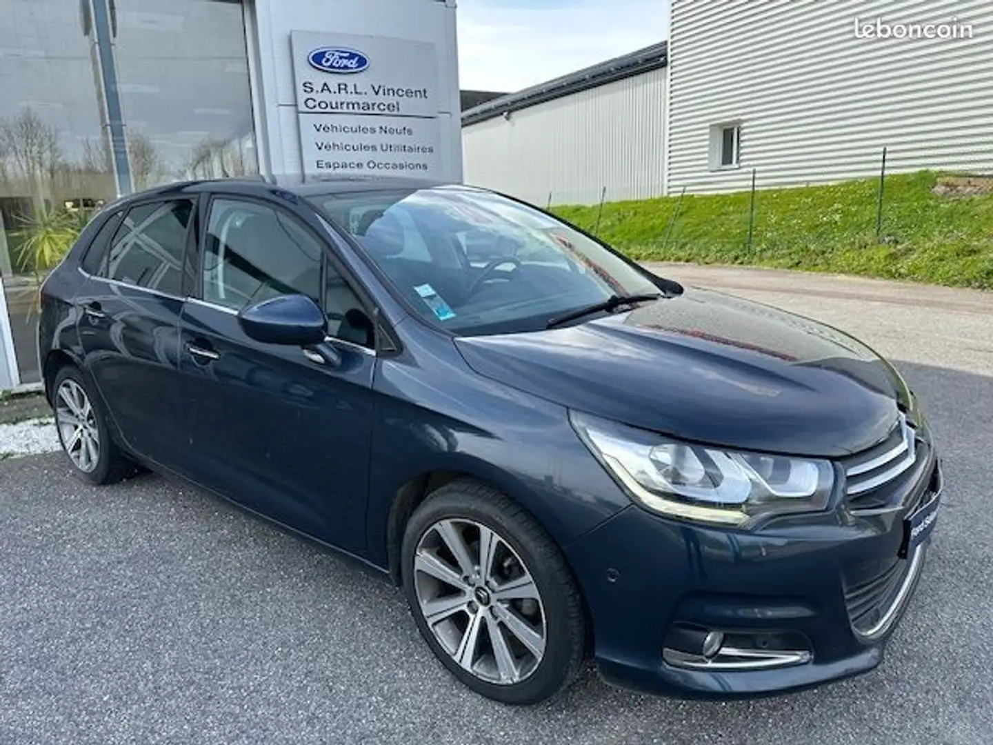 Citroen C4 essence 130ch shine moteur neuf origine Bleu - 1