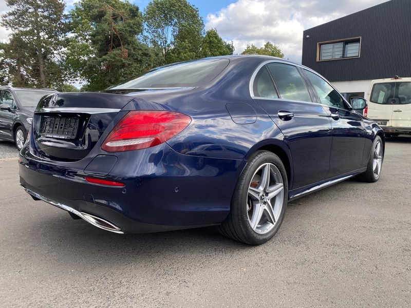 Mercedes-Benz E 300 E Limousine E 300 e — photo 5