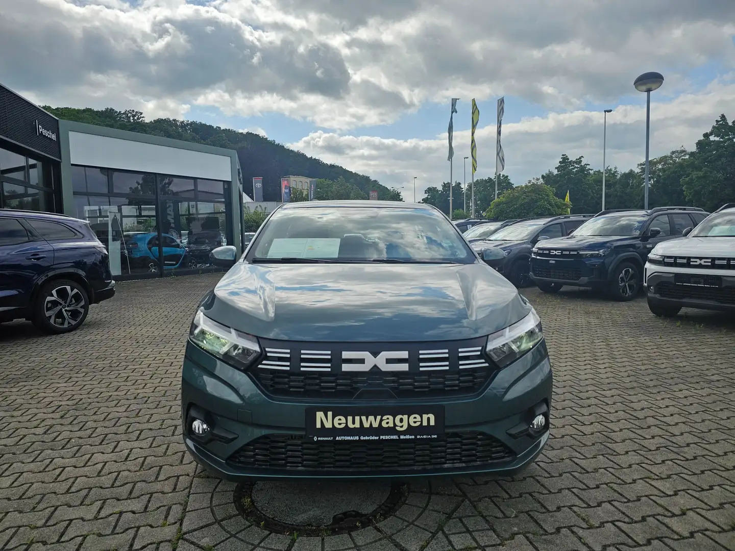 Dacia Sandero Expression Grün - 2