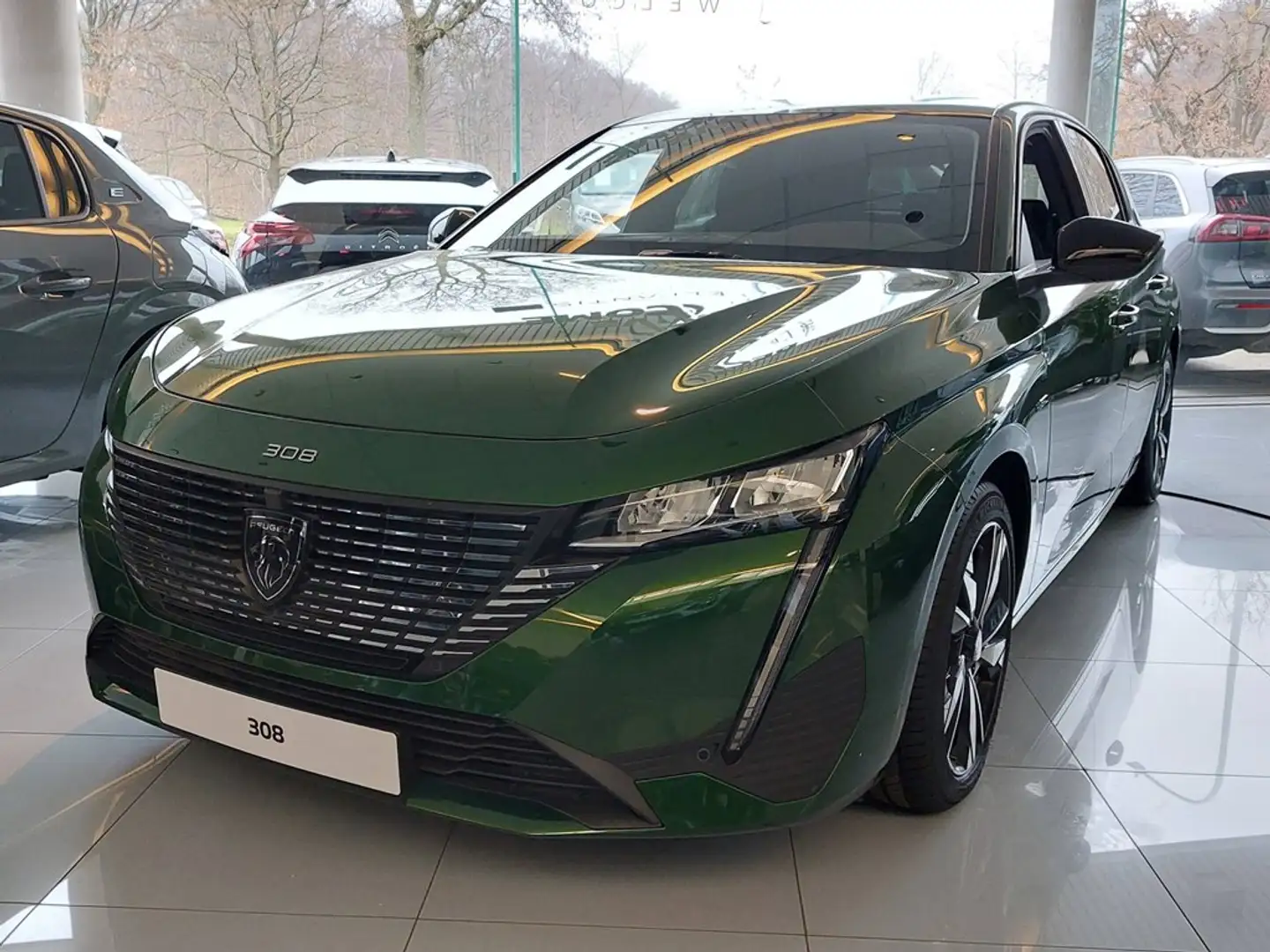 Peugeot 308 1.6 Hybrid 180 S&S EAT8 Allure Vert - 1