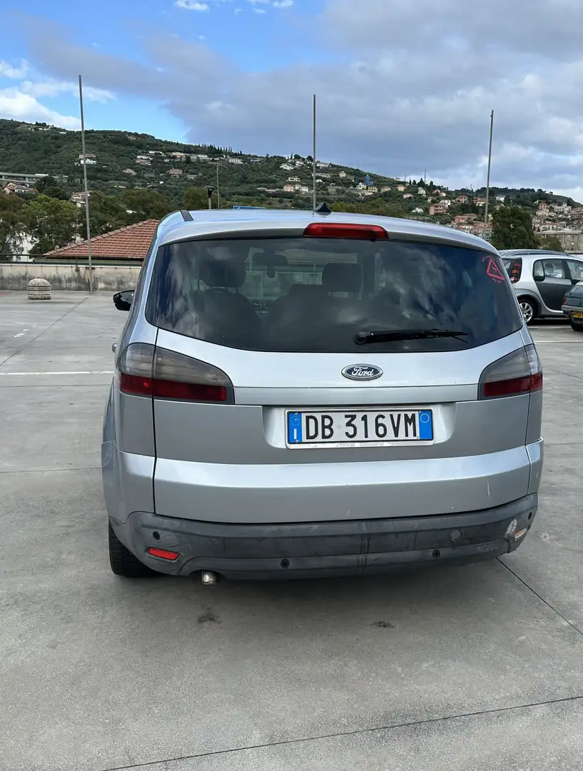 Ford S-Max 2.0 tdci Titanium - 1