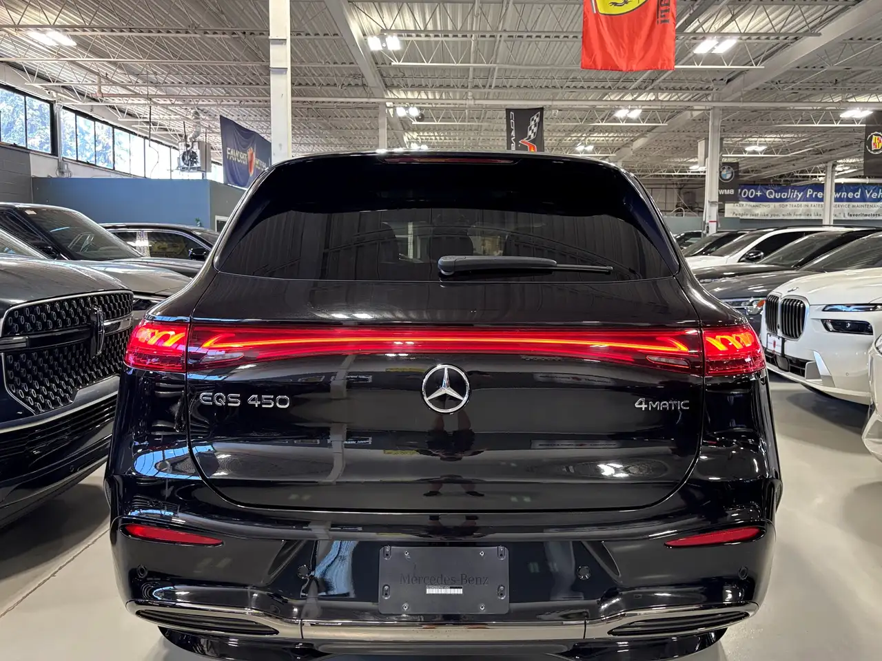 Mercedes-Benz EQS снимка Mercedes-Benz EQS