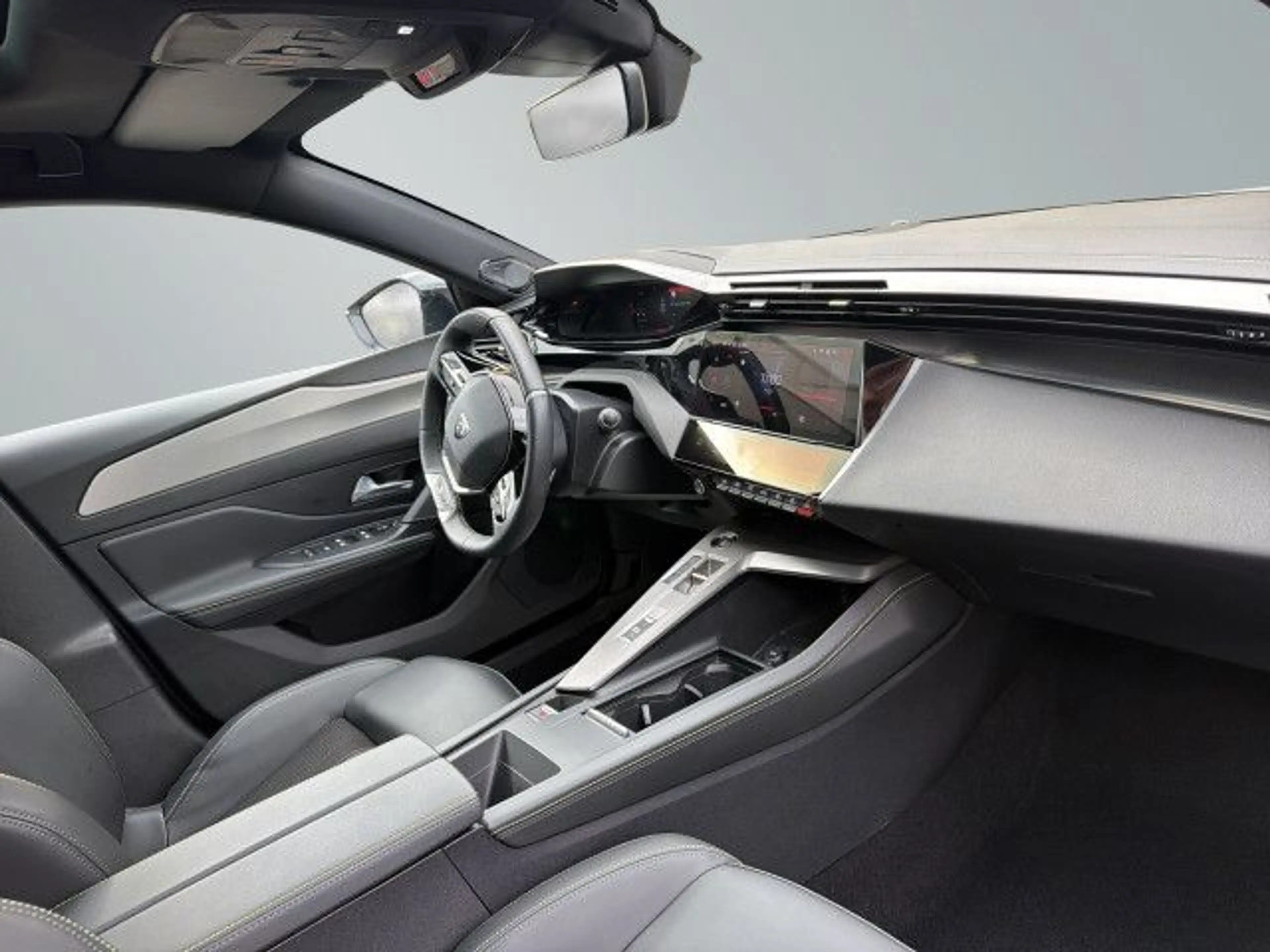 Peugeot 408 GT PureTech 130 EAT8 / Massagesitze / PANO / — photo 15