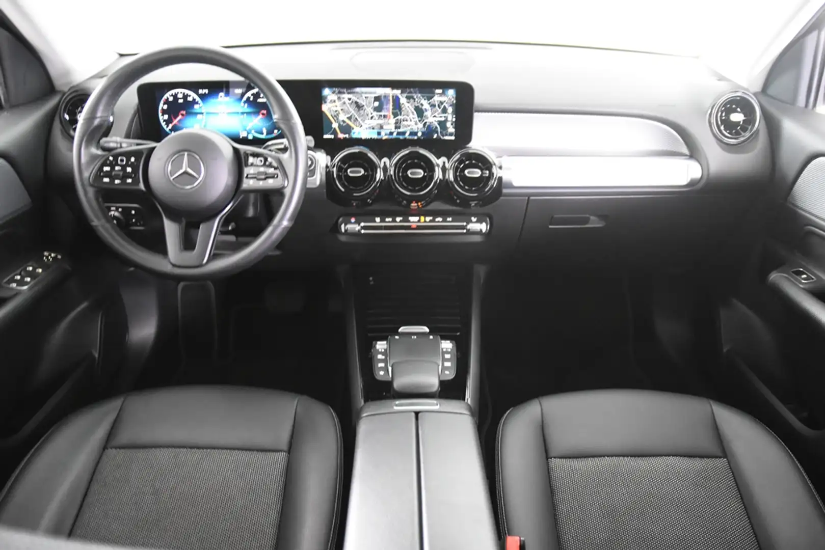 Mercedes-Benz GLB 200 *1ste Eigenaar*Navigatie*Leer*Stoelverwarming*Park Grijs - 2