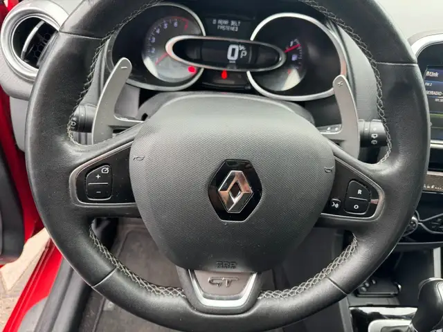 Renault Clio view 14